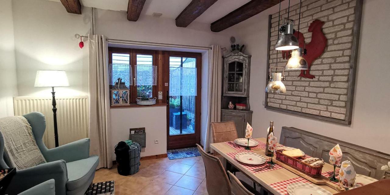 Gite Le Coq Rouge Eguisheim Bagian luar foto